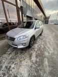 SUV   Toyota RAV4 2011 , 899000 , 