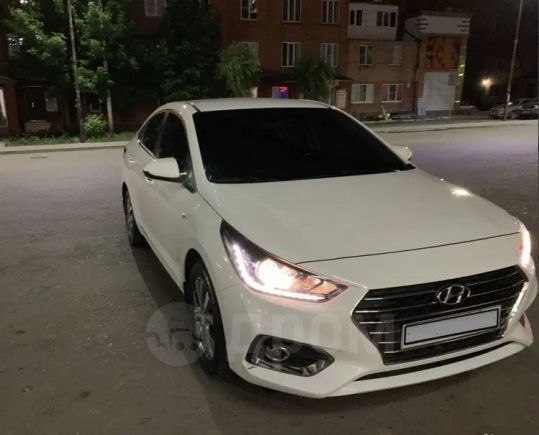  Hyundai Solaris 2017 , 870000 , 