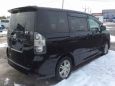    Toyota Voxy 2010 , 779000 , 