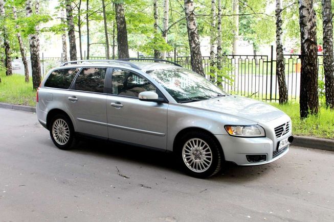  Volvo V50 2009 , 430000 , 