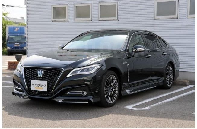  Toyota Crown 2018 , 4950000 , 