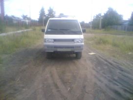    Mitsubishi L300 1995 , 215000 , 