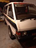    Nissan Largo 1987 , 80000 , --