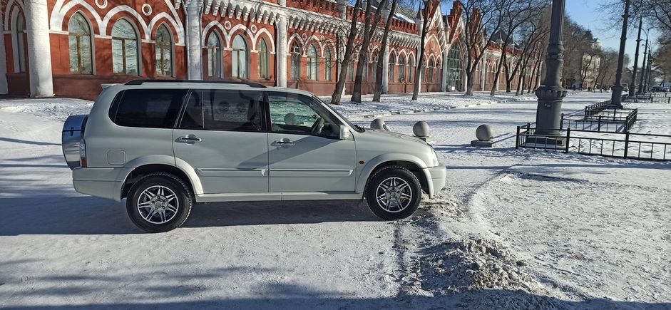 SUV   Suzuki Grand Escudo 2004 , 700000 , 