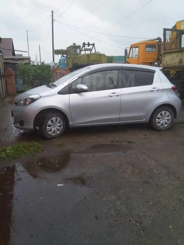  Toyota Vitz 2013 , 435000 , 