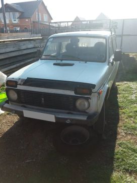 SUV    4x4 2121  2001 , 115000 ,  