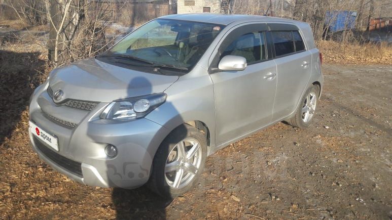  Toyota ist 2011 , 675000 , 