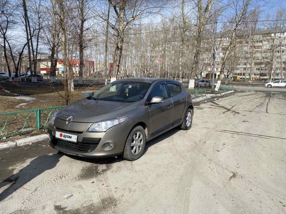  Renault Megane 2011 , 480000 , 