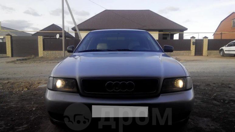  Audi A4 1995 , 175000 , 