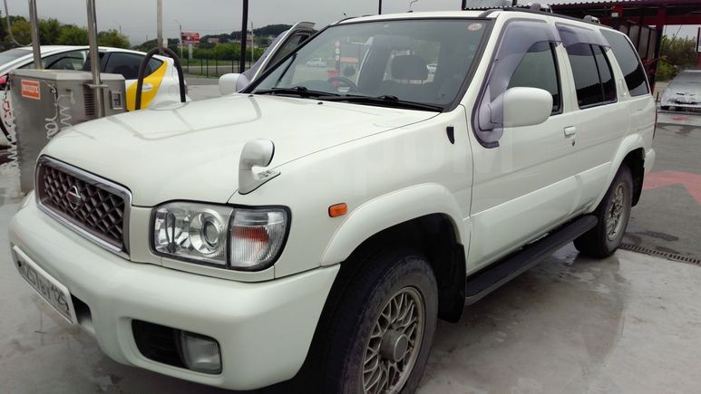 SUV   Nissan Terrano 2002 , 600000 , 