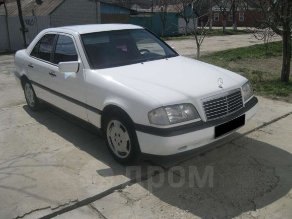  Mercedes-Benz C-Class 1993 , 200000 , 