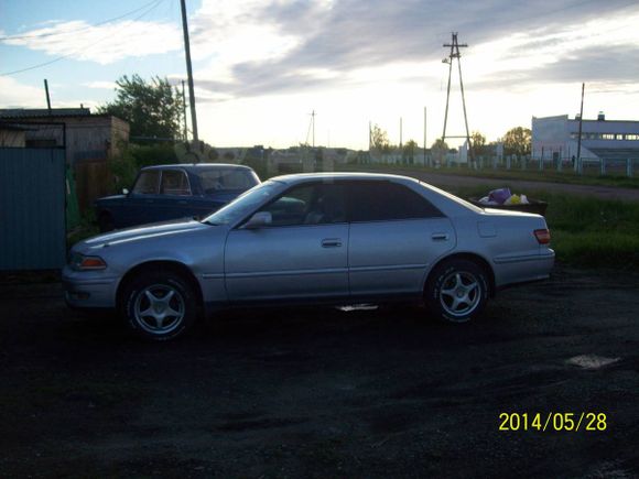  Toyota Mark II 1997 , 235000 , 