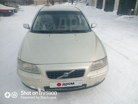  Volvo S60 2004 , 300000 , 