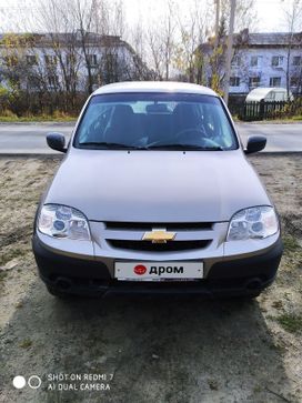 SUV   Chevrolet Niva 2017 , 550000 , 