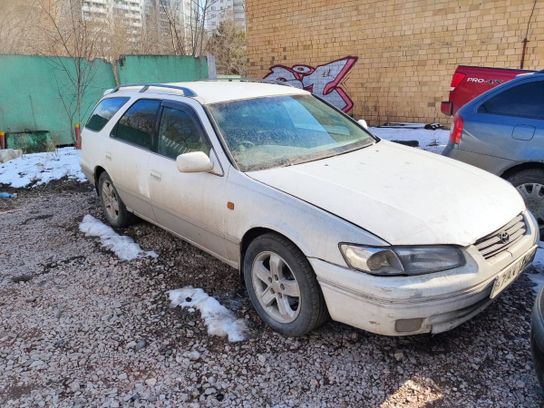 Toyota Camry Gracia 1997