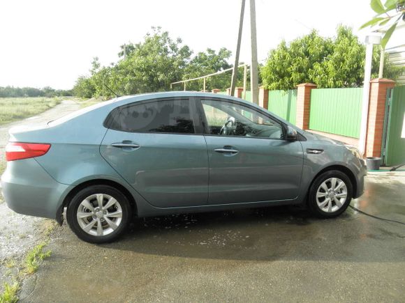  Kia Rio 2013 , 600000 , 