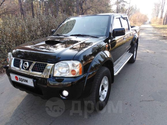  Nissan NP300 2009 , 845000 , 