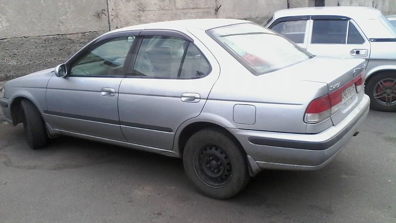  Nissan Sunny 2000 , 190000 , 