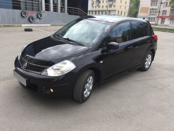  Nissan Tiida 2011 , 444000 , 