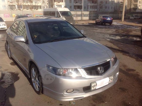  Honda Accord 2004 , 525000 , 