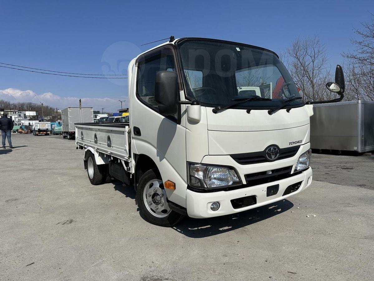 Купить Toyota Dyna Бортовой грузовик 2021 года во Владивостоке: цена 2 650  000 руб., дизель, механика - Грузовики