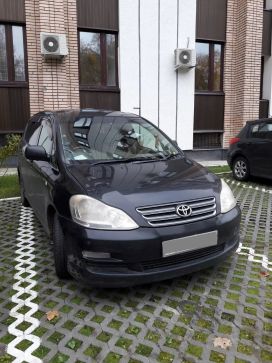    Toyota Ipsum 2005 , 520000 , 