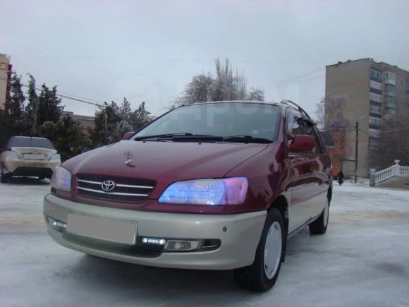    Toyota Ipsum 2001 , 330000 , 
