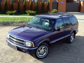 SUV   Chevrolet Blazer 1995 , 875000 , 