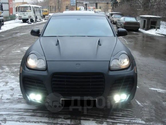 SUV   Porsche Cayenne 2004 , 800000 , 