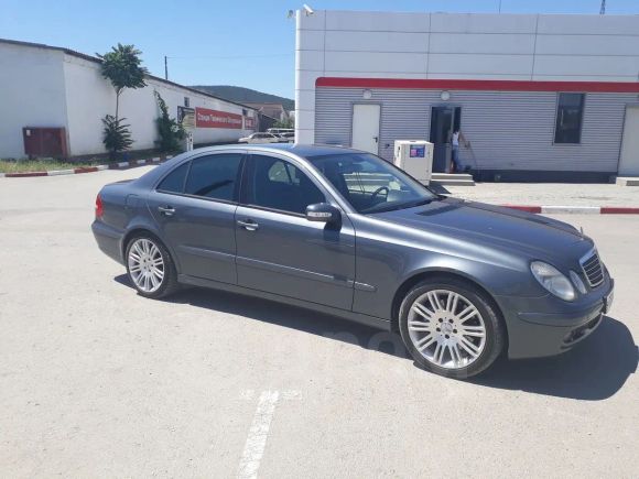  Mercedes-Benz E-Class 2006 , 720000 , 