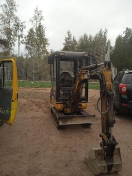 - Caterpillar 301.8C 2001 , 1450000 , 