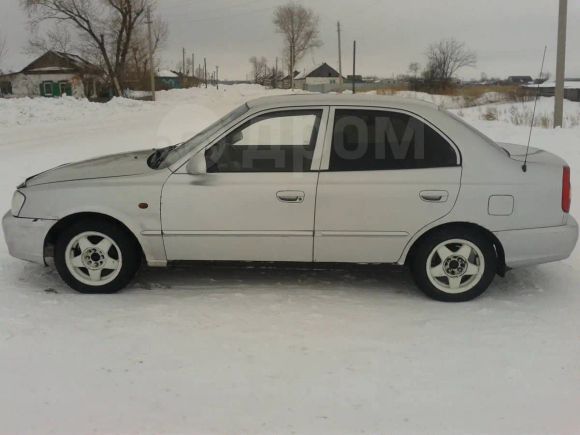  Hyundai Accent 2003 , 102000 , 