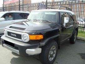 SUV   Toyota FJ Cruiser 2012 , 1250000 , 