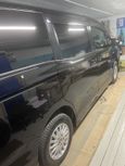    Toyota Voxy 2014 , 1395000 , 