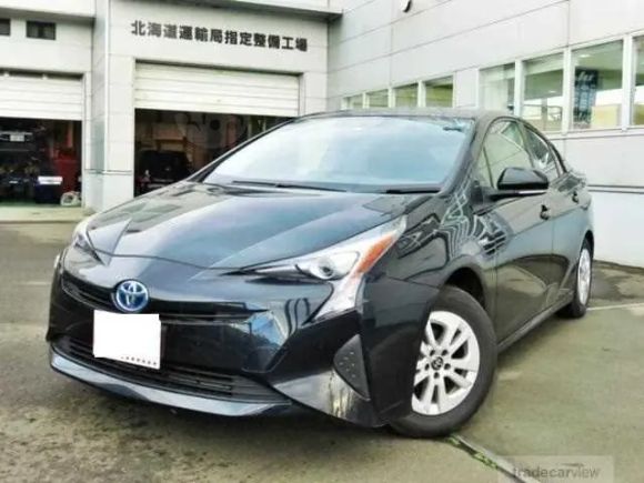  Toyota Prius 2016 , 944000 , 