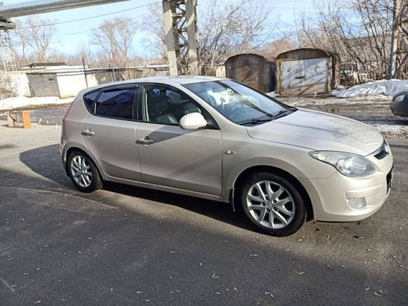  Hyundai i30 2009 , 380000 , -