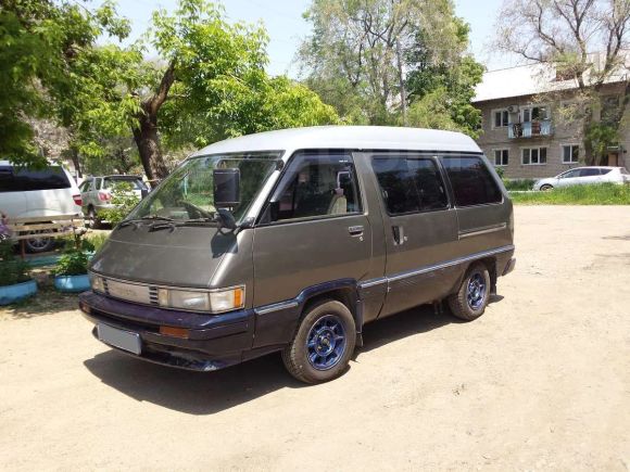    Toyota Town Ace 1985 , 110000 , 