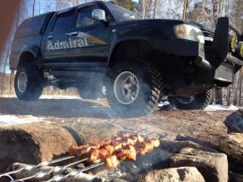  Toyota Hilux 2005 , 350000 , 