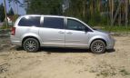    Chrysler Town and Country 2009 , 888000 , -