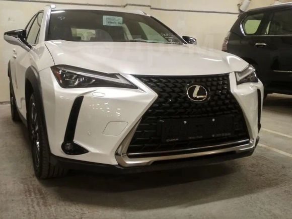 SUV   Lexus UX200 2019 , 2417000 , 