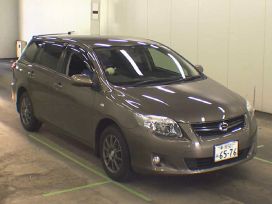  Toyota Corolla Fielder 2010 , 560000 , 