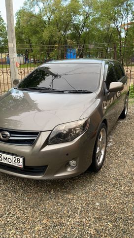  Toyota Corolla Fielder 2010 , 950000 , 