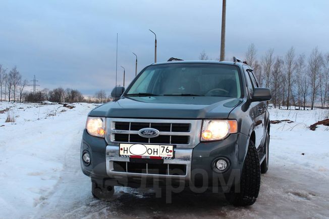 SUV   Ford Escape 2008 , 750000 , 