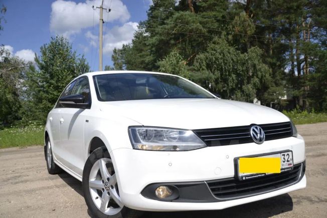  Volkswagen Jetta 2013 , 680000 , 