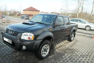  Nissan NP300 2010 , 550000 , -