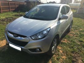 SUV   Hyundai ix35 2013 , 900000 , 