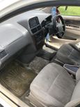    Toyota Gaia 2000 , 220000 , 