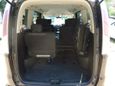    Nissan Serena 2012 , 750000 , 