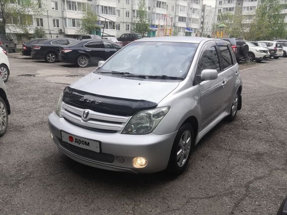  Toyota ist 2002 , 349000 , 