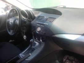 Mazda Mazda3 2011 , 400000 , -